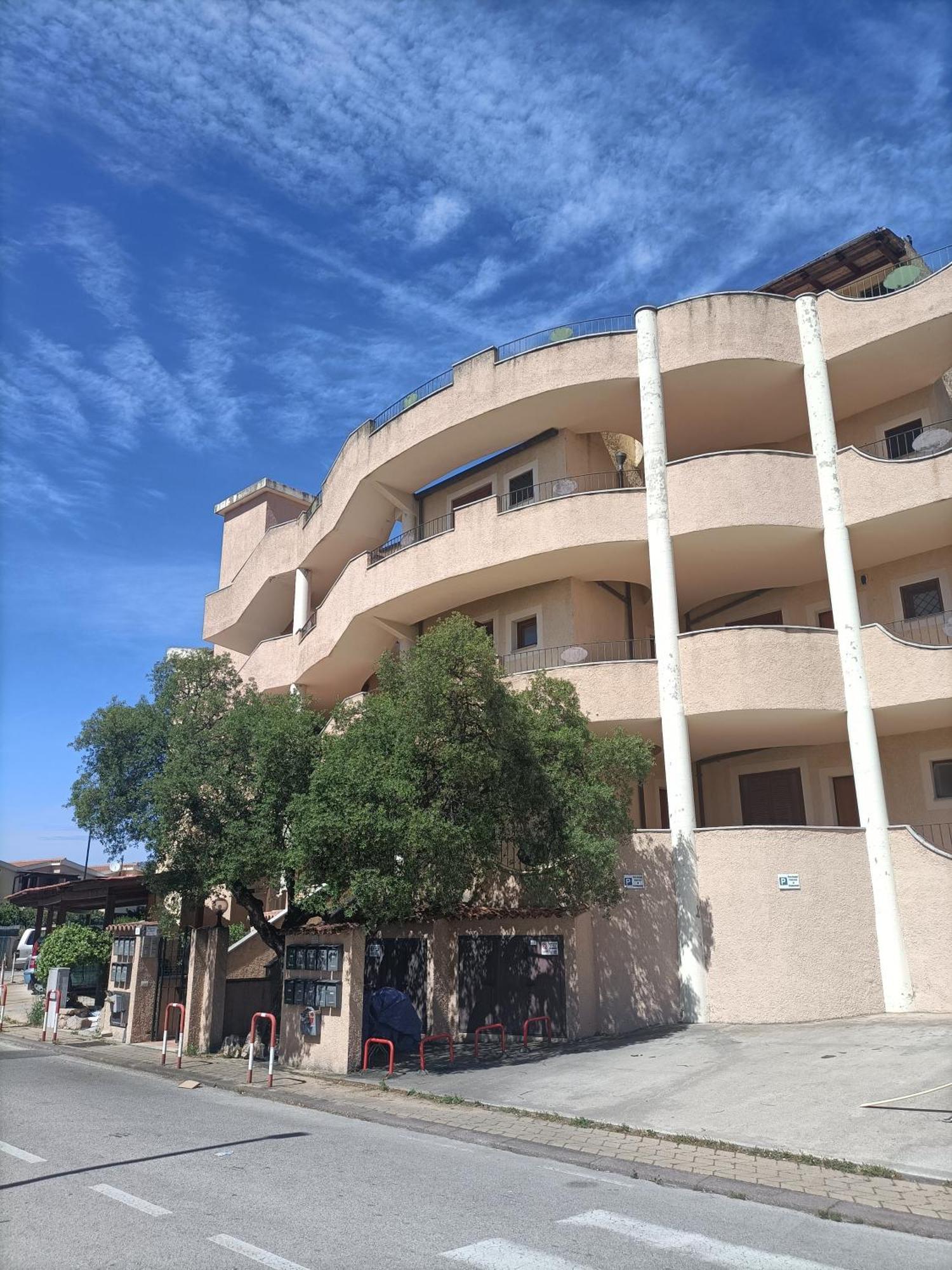 Sotgiu House Apartment Олбия Екстериор снимка